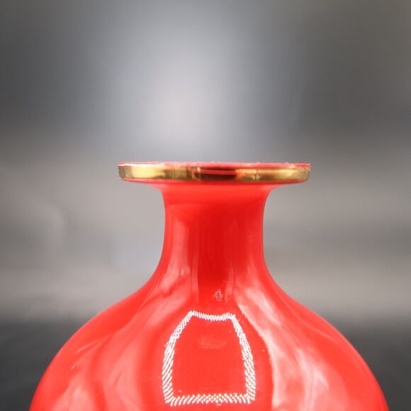 Kate Spade New York by Lenox Red Bud Vase with Gold Trim Glass Round - Picture 5 of 6